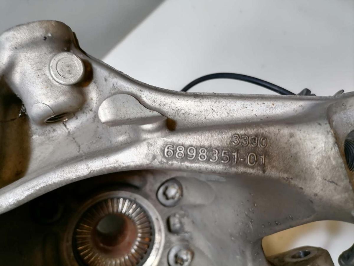 BMW 7er G70 original Achsschenkel Radlagergeh&auml;use hinten links 4,4 400KW Bj.2022